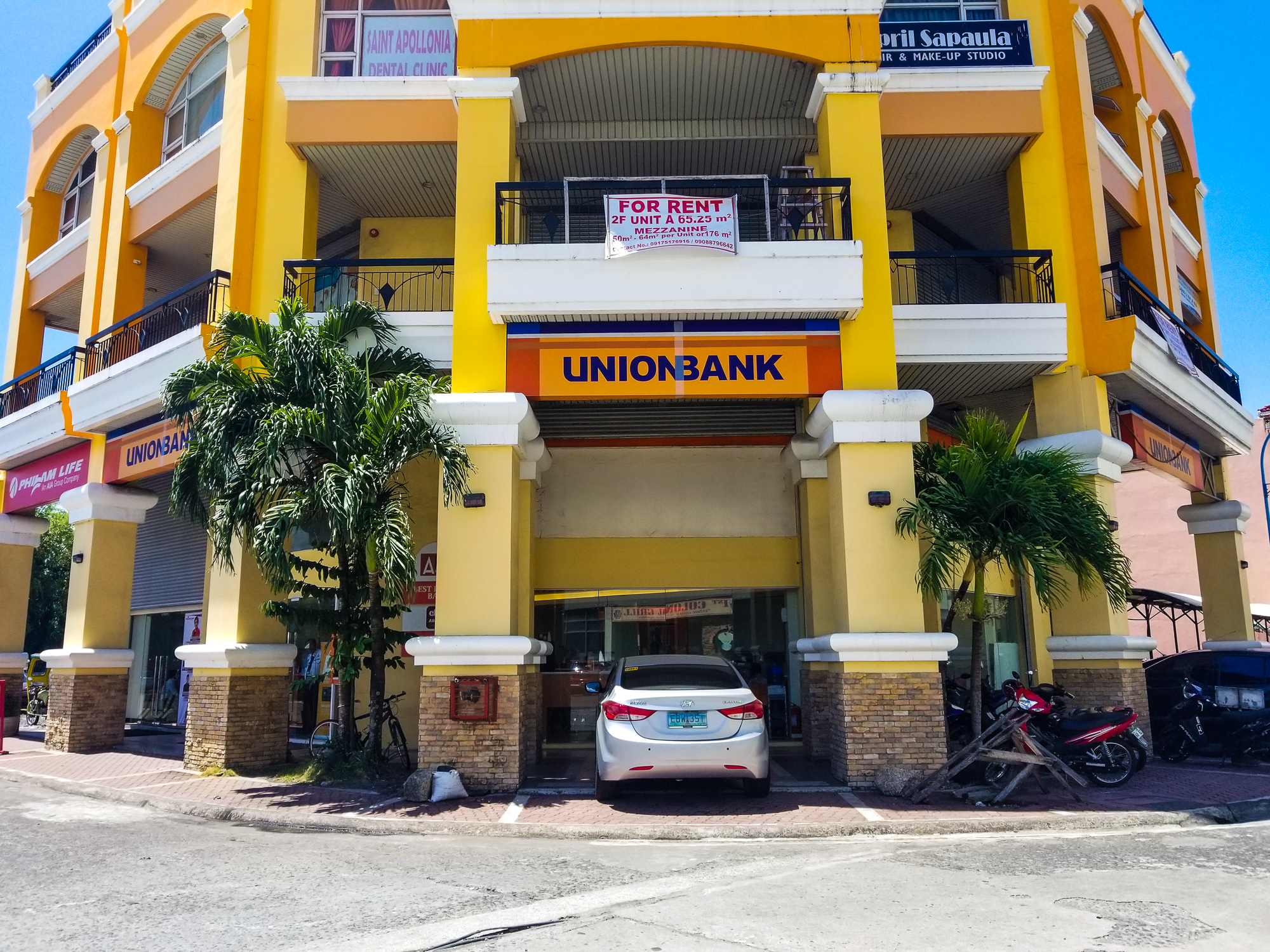 UnionBank's LEED-certified branch in Legazpi City, Albay