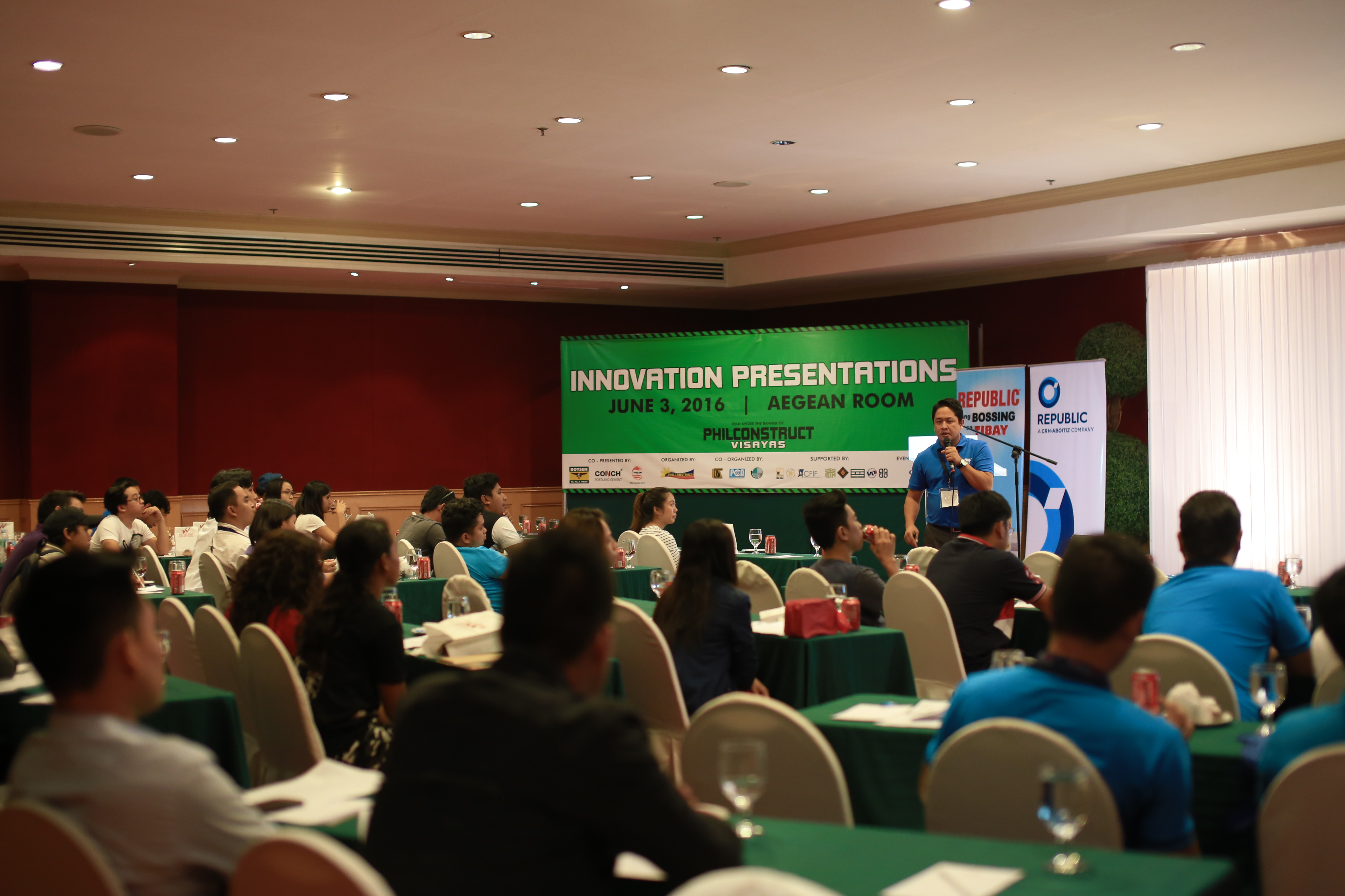 Construction professionals joined Republic Cement technical experts at the TechnoForum on Concrete Durability on Day 2 of the trade show. 