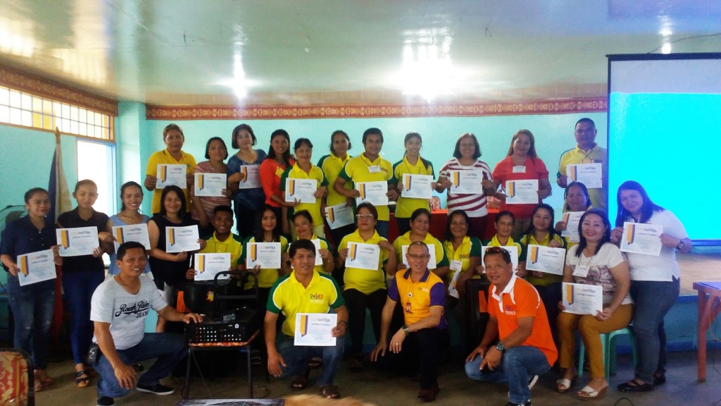 ACHIEVING FINANCIAL FREEDOM: Public school teachers from San Pablo Central Elementary School in San Pablo, Zamboanga del Sur are grateful for the practical wealth management lessons taught through a Project ₱er@parasyon (Peraparasyon) session by CitySavings Pagadian Branch.