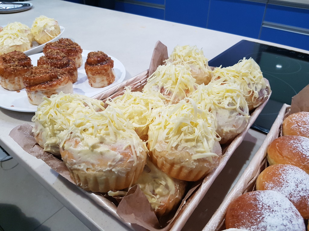 Ensaymada Royale