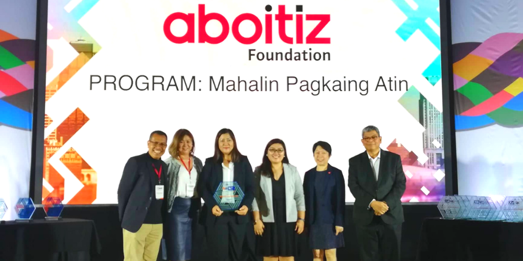 Aboitiz Foundation together with Pilmico, recognized as a Finalist in the Enterprise Development Category of the LCF Guild Awards 2019 for its “Mahalin Pagkaing Atin” project. 
