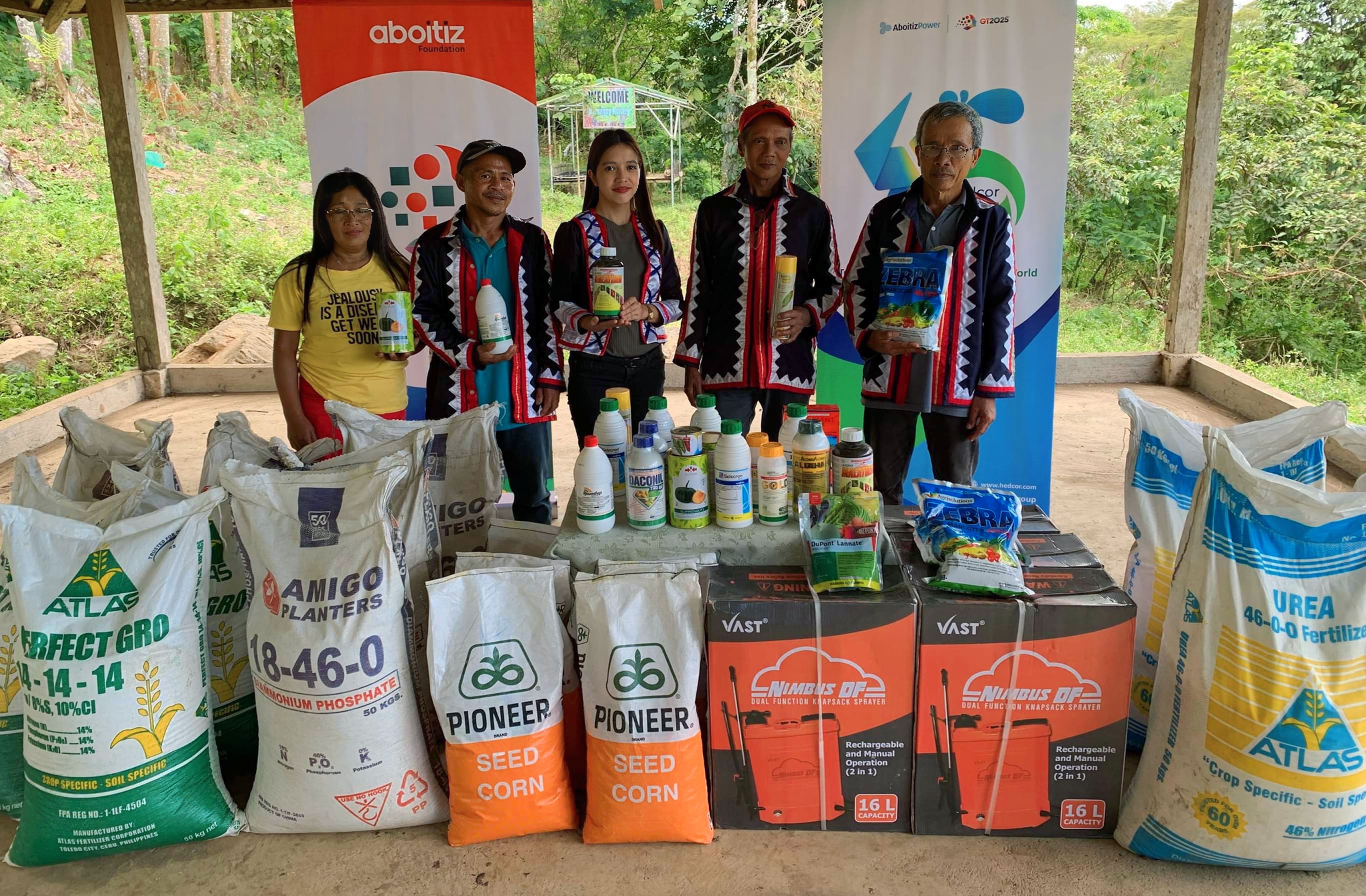 Bukidnon IPs receive livelihood aid from Hedcor, Aboitiz Foundation